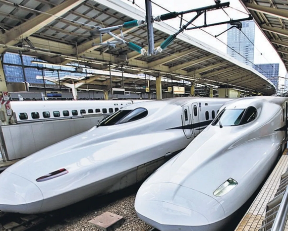 Bullet Train : मुंबई-अहमदाबाद हाई स्पीड बुलेट ट्रेन का काम रफ़्तार से भागने लगा, सरकार ने पूरी तरह से पूरा किया