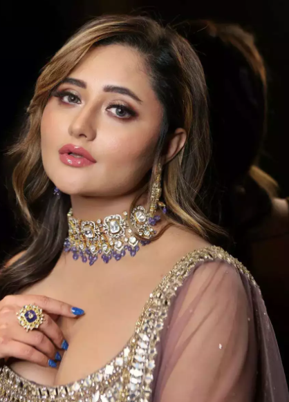 Rashami Desai: 