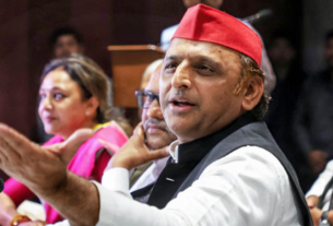 Akhilesh Yadav: 