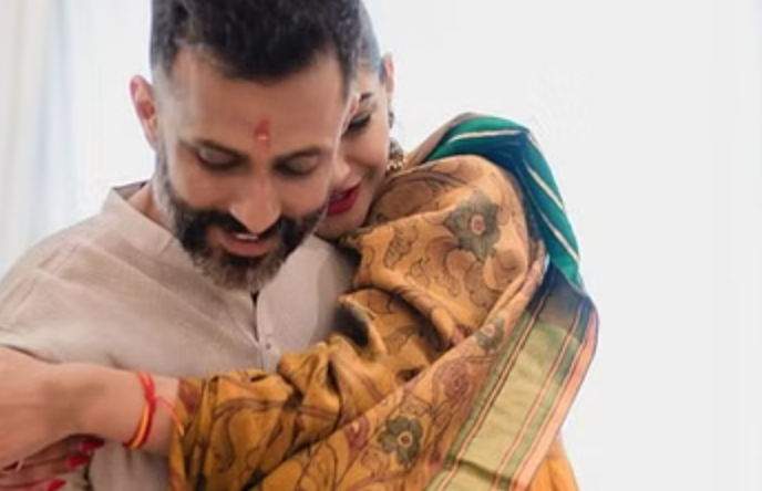 Anand Ahuja: शादी की सालगिरह पर आनंद का सोनम के लिए पैगाम: “तुमसे शादी करना जिंदगी का सबसे अच्छा फैसला है”