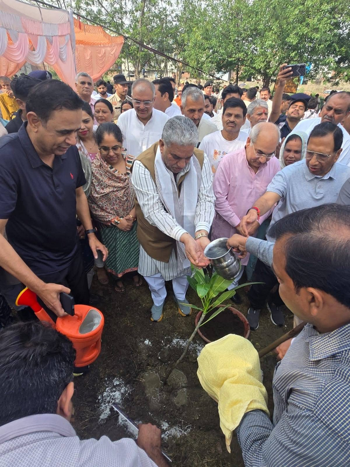 हरियाणा गांवों में विकास की नई बयार, पंचायतों को मिली बड़ी ताकत #hayanagauv #panchayato #KrishanLalPanwar