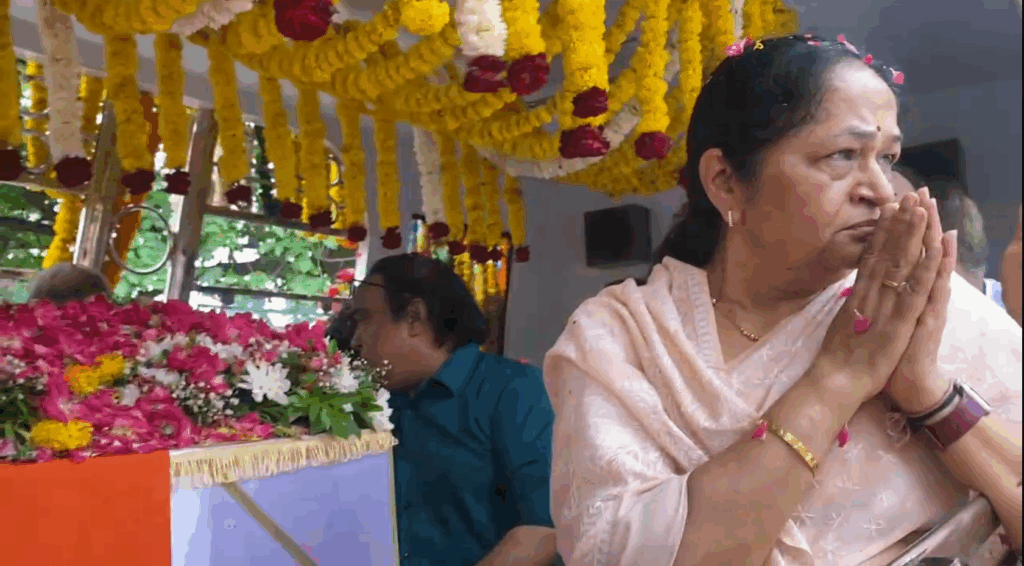 EX CM Vijay Rupani's Wife