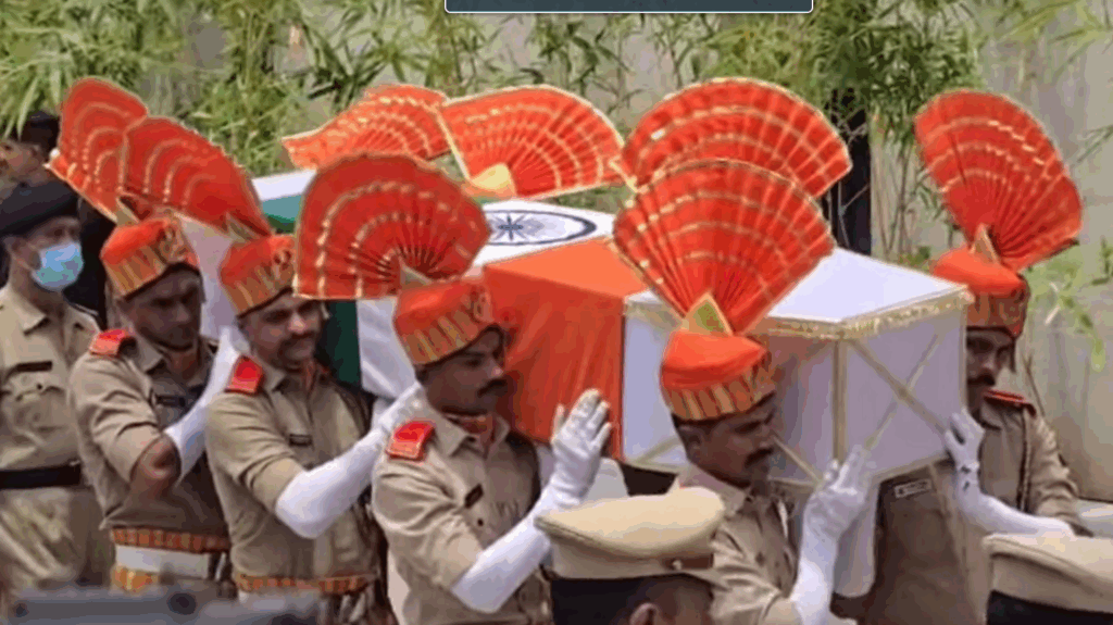 EX CM Vijay Rupani's Wife