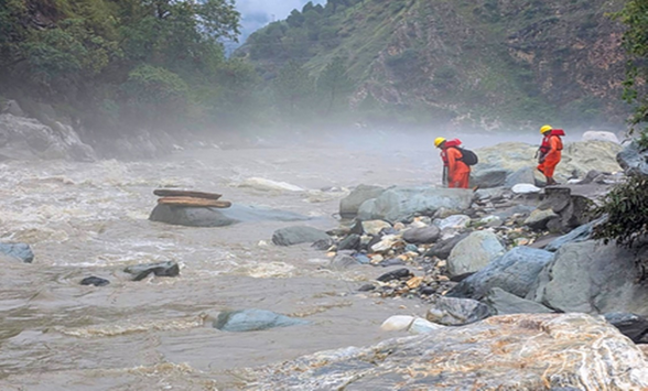 Himachal में प्रकृति ने अपना प्रकोप दिखाया