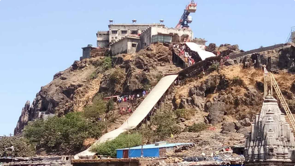 GUJARAT पावागढ़ में बड़ा हादसा